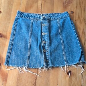 Frayed Hem Denim Mini Skirt with Button Detail